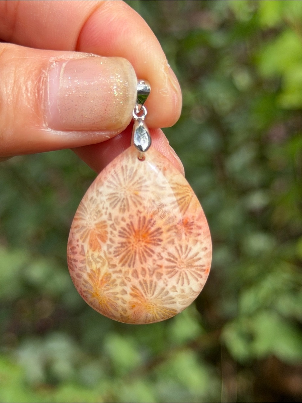 Handcrafted Peach Floral Teardrop Pendant Necklace Palo